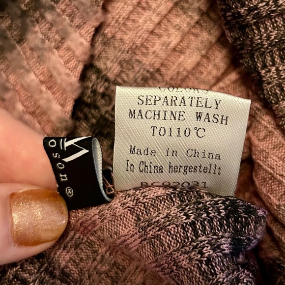 MICOSON Brand Pink and Black Striped Top, Long Sleeves, Size Small - Picture 6 of 6